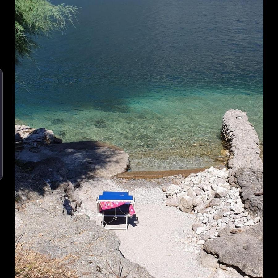 L For Lake Mandello del Lario Zewnętrze zdjęcie
